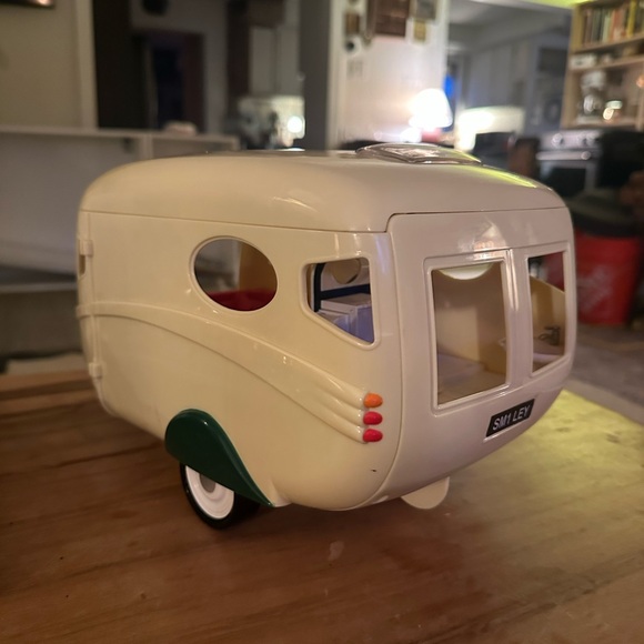 Calico critters retro camper van 1 broken hinge door stays intact super cute - Picture 2 of 13